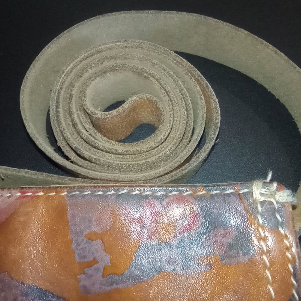 Patricia Nash Venezia Crossbody Bag Old World Print Slim Leather Suede Lining - Picture 6 of 15